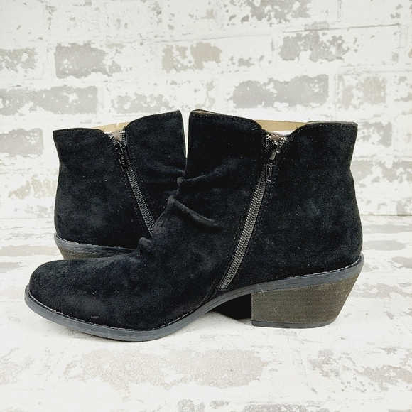 NEW Eurosoft Adeah Ruched Black Suede Leather Elastic Gore Ankle Boots O586 - Picture 7 of 13